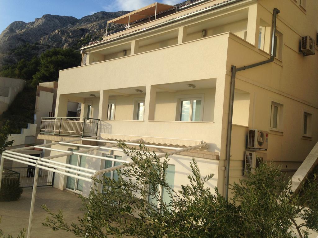 Mimice Bay Apartments Exterior photo